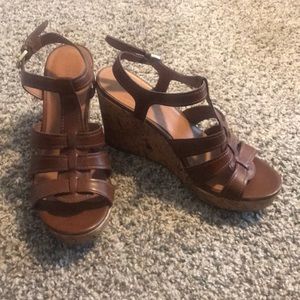 3.5” Brown Wedge Heels